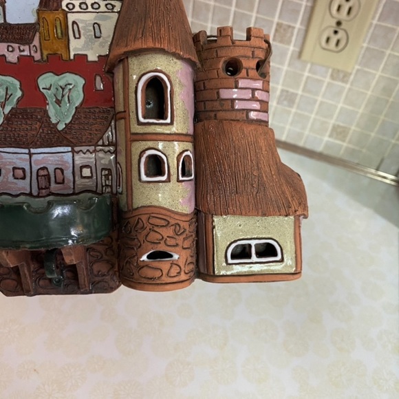 Vintage Pottery wall hanging fairy tale castle scene handmade in Lithuania - Picture 3 of 8